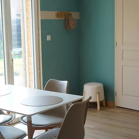 Semesterbostad Maison Cosy